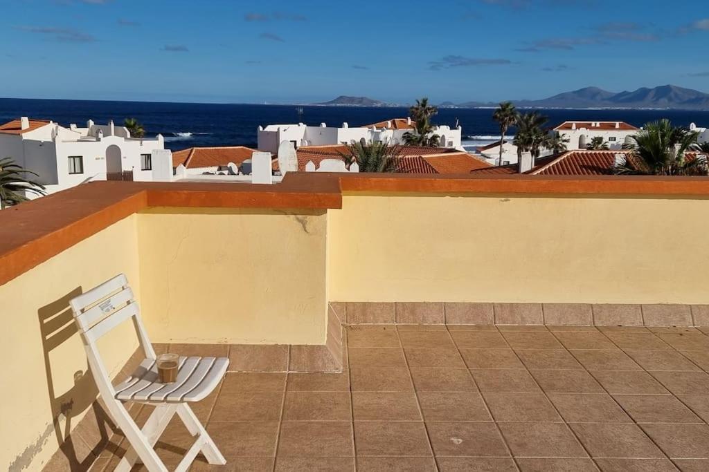 Gilda: Beautiful Spacious Apartment. Seaview From Rooftop Terrace Corralejo Exterior foto
